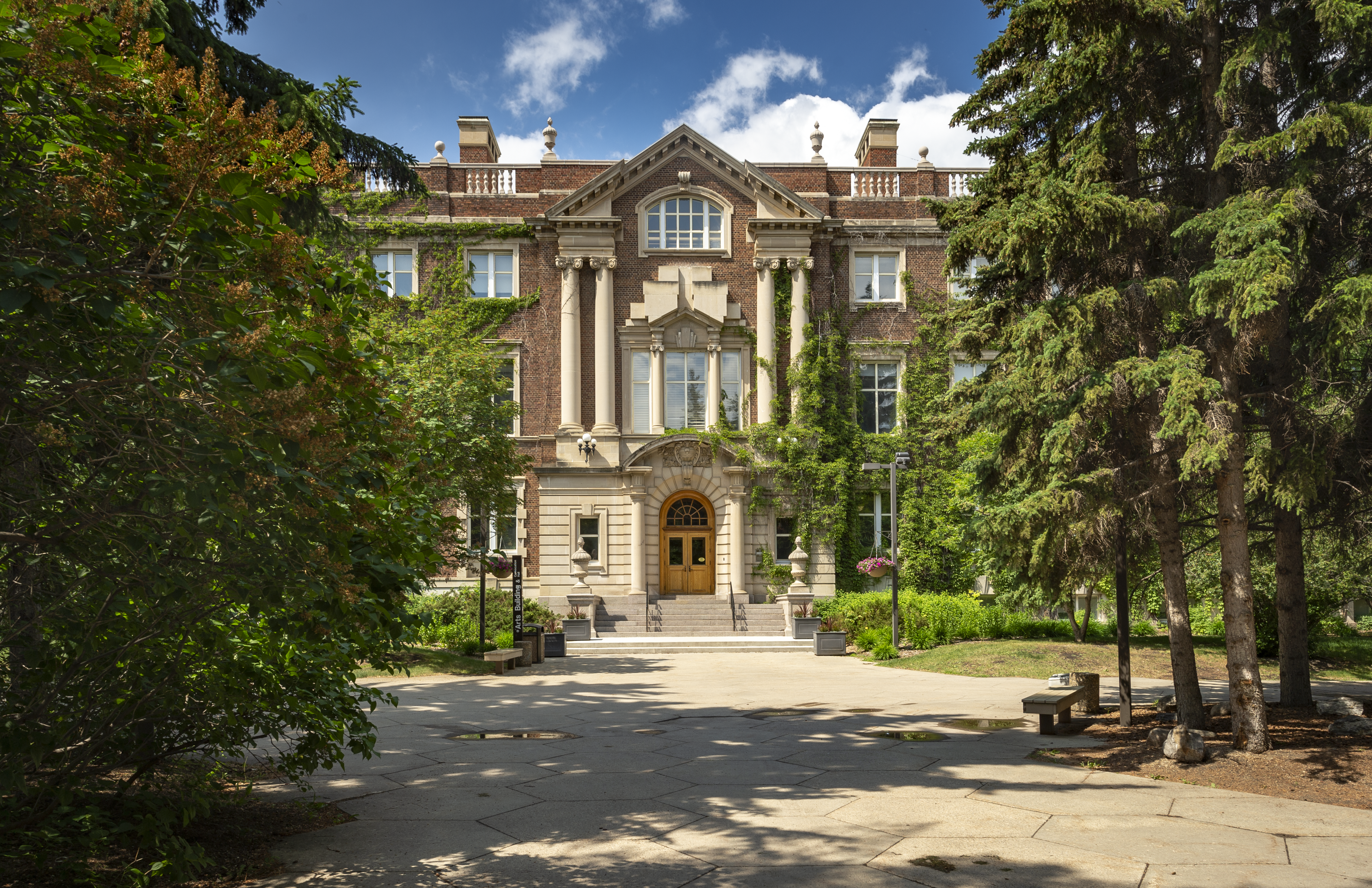 Applications Open for Undergraduate Talent Award